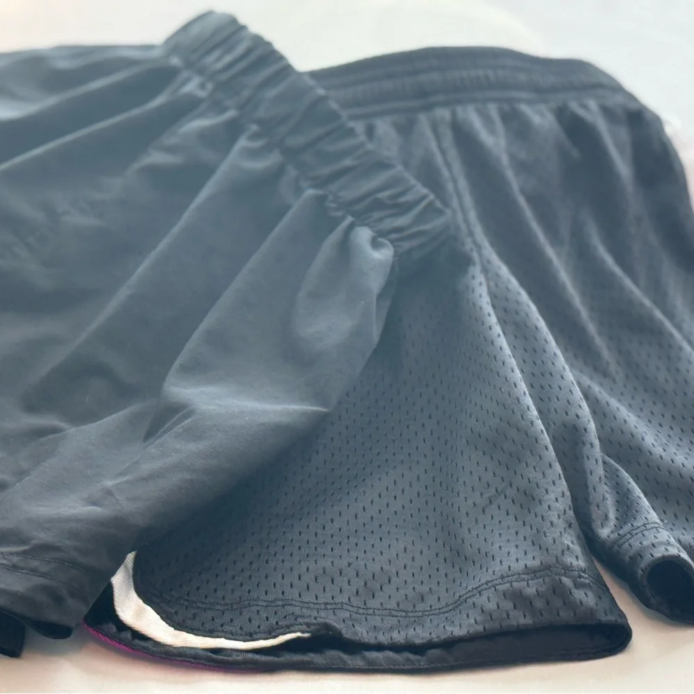 Reebok Kid’s Black Athletic Shorts, (Size 8-10) Small Girl’s Clothing, 2 Pairs - Picture 9 of 15